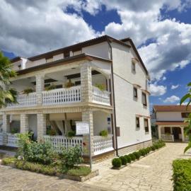 Apartments Vidović