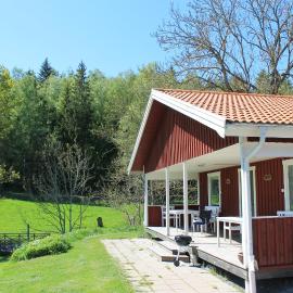 Fårgården Åsebol Vandrahem, hotel en Gårdsjö