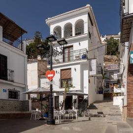 Olive & Ivy Guest House, Hotel in Canillas de Aceituno