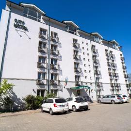City Hotel Bucharest, hotel in Boekarest