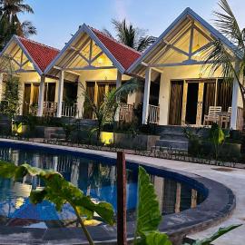 Penida West palm cottage, hotel i Nusa Penida