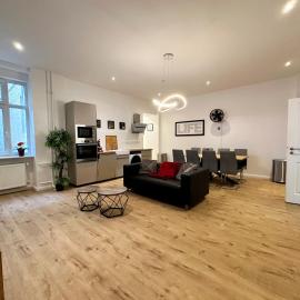 fairAPART 4 rooms apartment in heart of Berlin