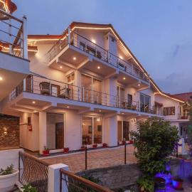 Alaya Stays Amara Dusk 4BHK Villa in Nainital