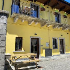 casa vacanze nigritella, hotel a Ornavasso