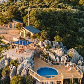 Olive Hills Holiday homes 1 & 2, Hotel in Bar