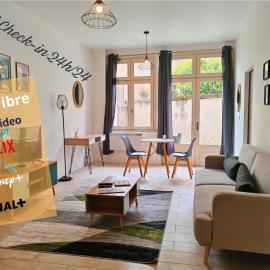 Chill and work, Hotel in Villeneuve-sur-Lot
