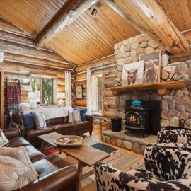Apres Chalet, hotel in Columbia Falls