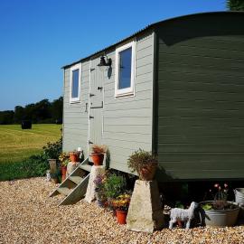 Luxury Shepherd's Hut - The Hyde