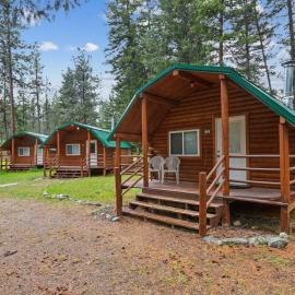 Lost Horse Resort Double Queen Cabin 15、Darbyのホテル