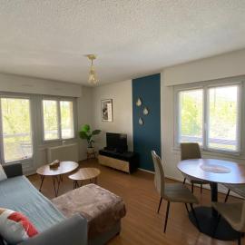 Joli appartement proche gare, hotel a Molsheim