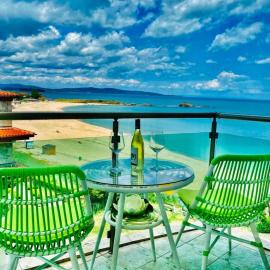Apartment on the BEACH