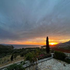 Yiannis & Victoria Villa