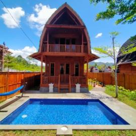 Villa Kayu Unique with private pool, hotel di Babagan