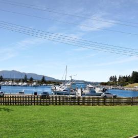 64 Lamont, Hotel in Bermagui