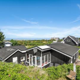 Holiday Home Lyngvej Blokhus Iv, khách sạn ở Blokhus