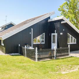One-Bedroom Holiday Home In Hemmet