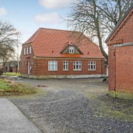 Pet Friendly Apartment In Esbjerg V