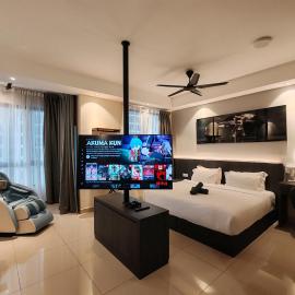 Luxury Couple Suites l Free Netflix l Massage Chair l Bathtub l WIFI 200mbps l Town Area Bali Residence, Hotel in Malakka