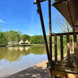 Kingfisher Safari Tent, hotel in Droitwich