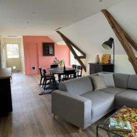 Appartement spacieux au domaine, hotel u gradu Coust