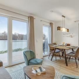 Beautiful Home In Tossens With Sauna, hotel v mestu Tossenserdeich