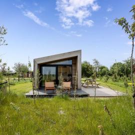 Hello Zeeland - Tiny House Zeeuwse Liefde 9, hotel in Westkapelle
