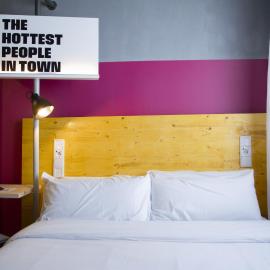 Room Valencia: Valensiya'da bir otel