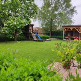Zamárdi Trafóház, hotel in Zamárdi