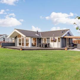 Holiday Home Otterup 91 With Hot Tub, hotel v destinácii Otterup