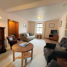 Charming Cosy Traditional Scottish Cottage - Pass the Keys