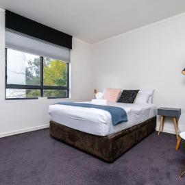 Gateway Apt in Kingston Central - Hosted by Canstay