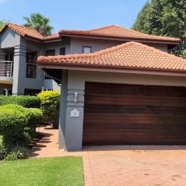Villa on 8 Pecanwood