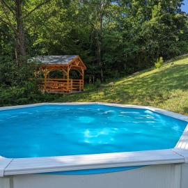 Chalet Ursa Mare، فندق في Vîrfuri