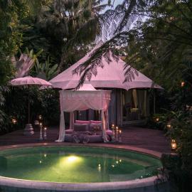Sandat Glamping Tents, מלון באובוד