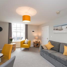 Hamilton House Holiday Apartment, hotel in Killyleagh