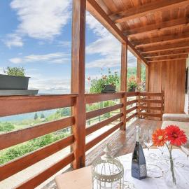 Awesome Home In Lamon With Wifi, готель у місті Lamon