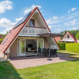 De Huiszwaluw, hotel v destinaci Zwiggelte