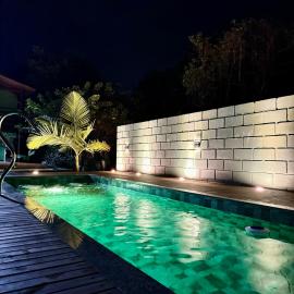 Rosatrip Surf Bungalows, hotel in Praia do Rosa