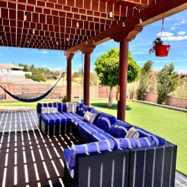 Casa Uva Beautiful Family House Retreat with pool and views, hotel a Farmington