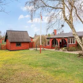 Awesome Home In Ulfborg With Kitchen