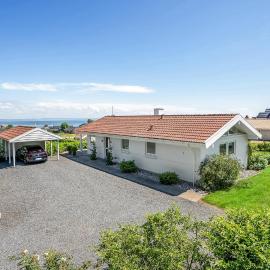 Pet Friendly Home In Sjølund With Sauna, hótel í Sjølund