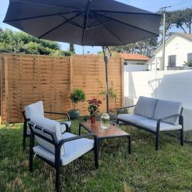 Bel appartement avec jardin proche de la plage, hotel u gradu Angle