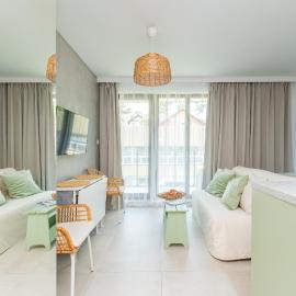 APARTAMENTY MIERZEJA - STEGNA PARK STUDIO, 500 m od plaży, bezpłatny meleks, hotel a Stegna
