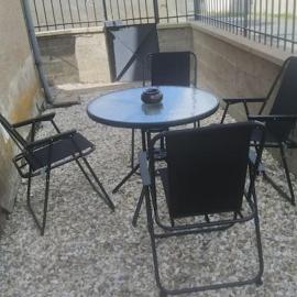 charmante maison de bourg, hotel a Francueil