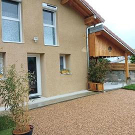 Les Douglas