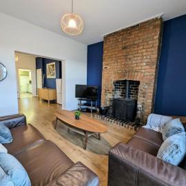 Enjoy 5 Br House Near The City, Hotel in Gateshead