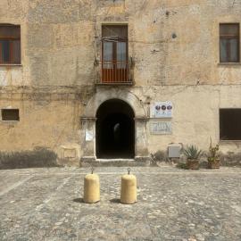 Al Castello Apartment, hotel u gradu Fjumefredo Brucio