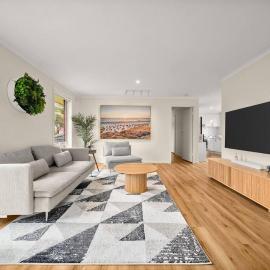 2 Bedroom Home Mornington Walking to Beach