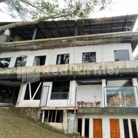 Villa A2 Trawas RedPartner, hotel di Tretes
