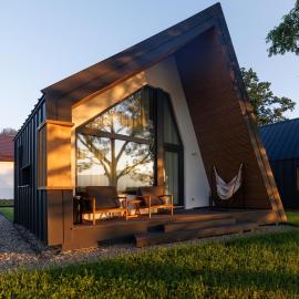 Reconnect Glamping Stulpicani, готель у місті Stulpicani